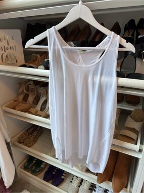 Lululemon Women’s White Essential Tank Top - Classic Lightweight Layer